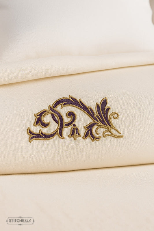Mini Gold Scroll Accent machine embroidery design preview