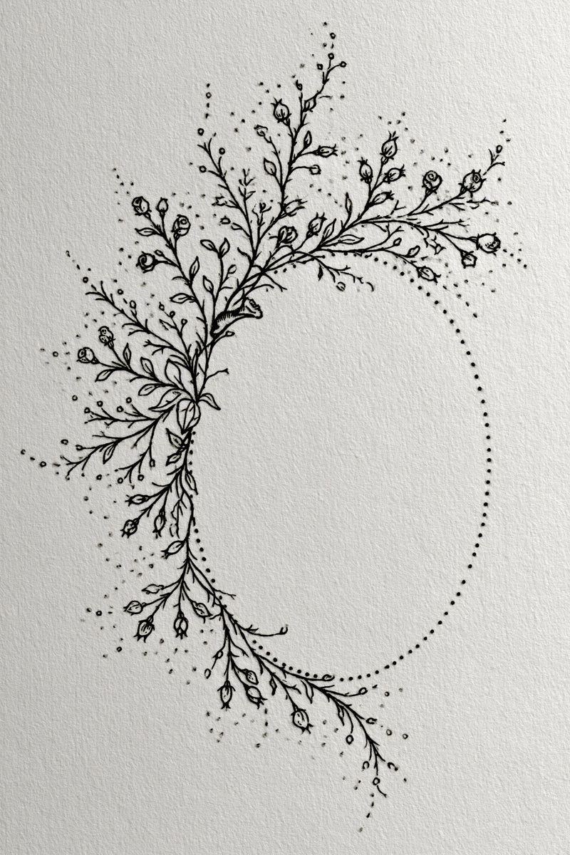 Bridal Initial Keepsake Frame French from French Embroidery & La Broderie Blanche Book 3, a digital embroidery design reference for machine embroidery designs, embroidery patterns and frames and monogram spaces.