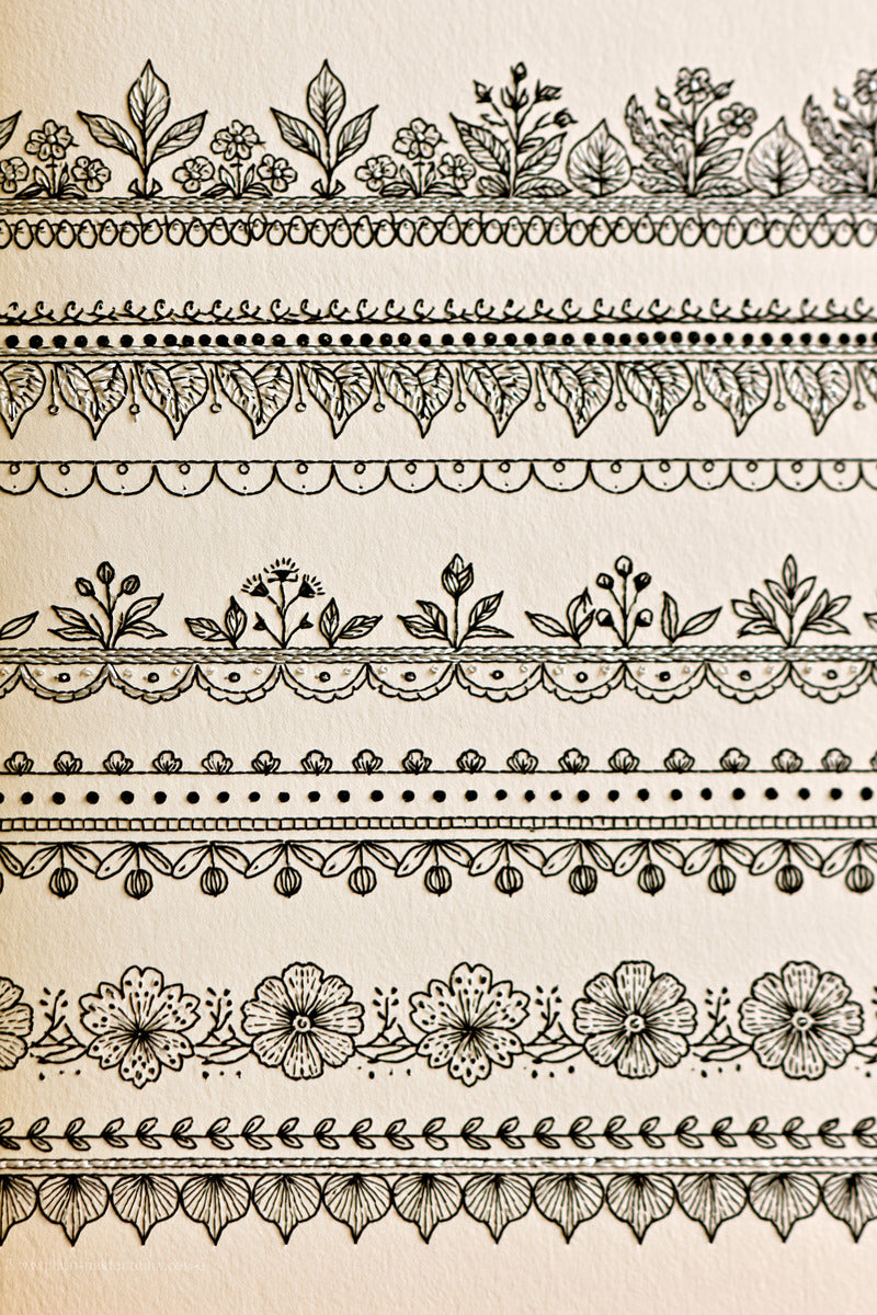 Classic Border Library Plate Classic from Classic Frames & Borders Book 5, a digital embroidery design reference for machine embroidery designs, embroidery patterns and border and edge embroidery.