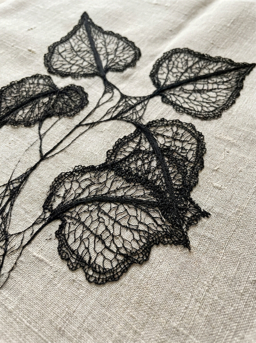 Irish Lace Leaf Spray from Lace Embroidery & Broderie Designs Book 2, a digital embroidery design reference for machine embroidery designs, embroidery patterns and lace and broderie details.