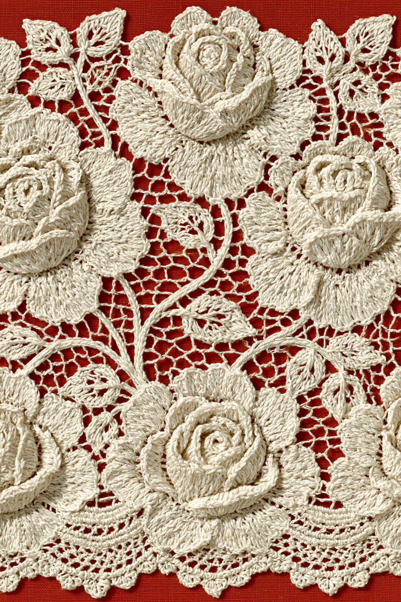 Irish Rose Crochet Border from Crochet Lace Borders & Edgings Book 1, a digital embroidery design reference for machine embroidery designs, embroidery patterns and border and edge embroidery.