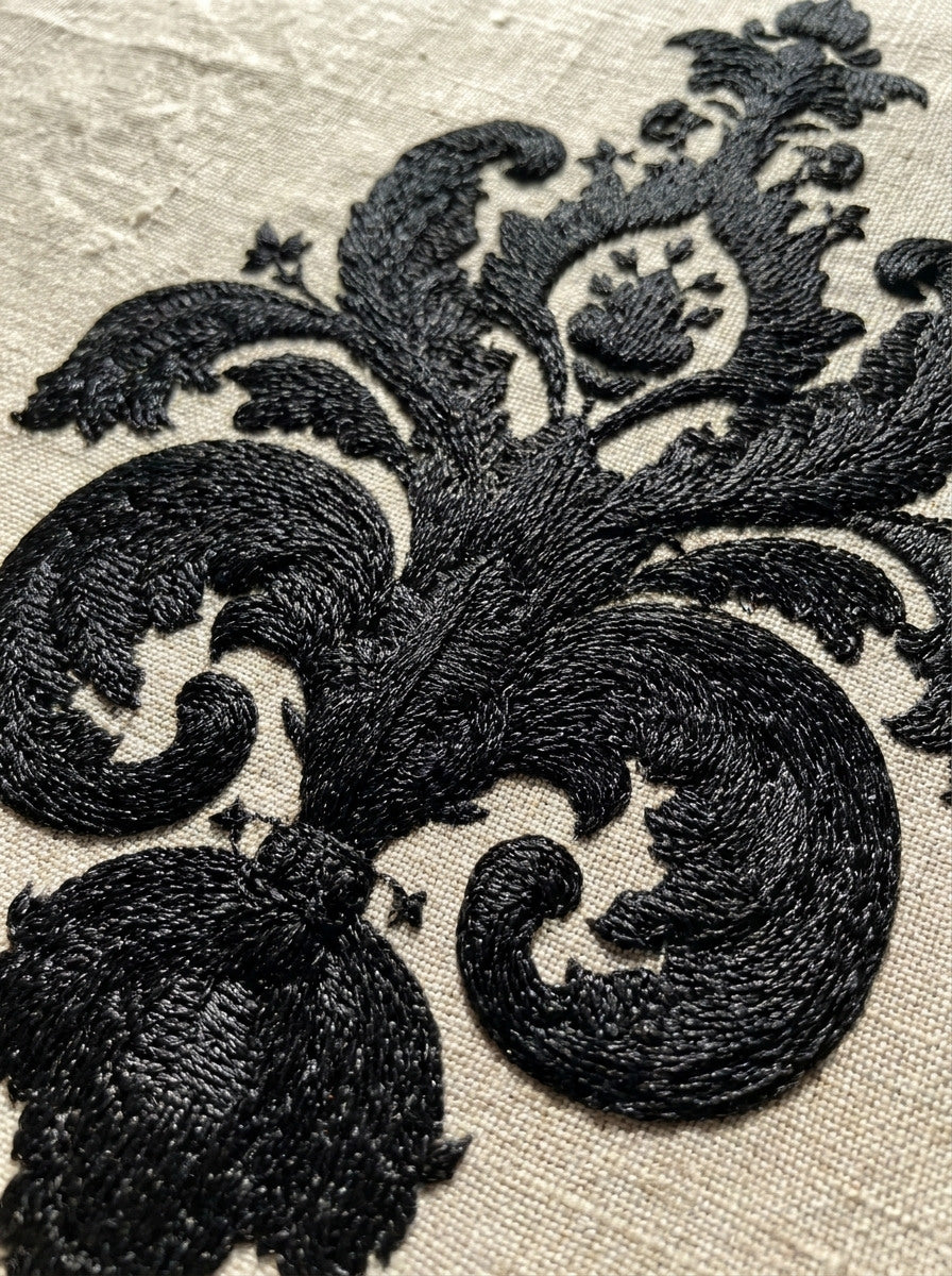 Ornate Baroque Central Motif from Baroque Scrollwork & Luxury Ornament Book 4, a digital embroidery design reference for machine embroidery designs, embroidery patterns and embroidery design reference.