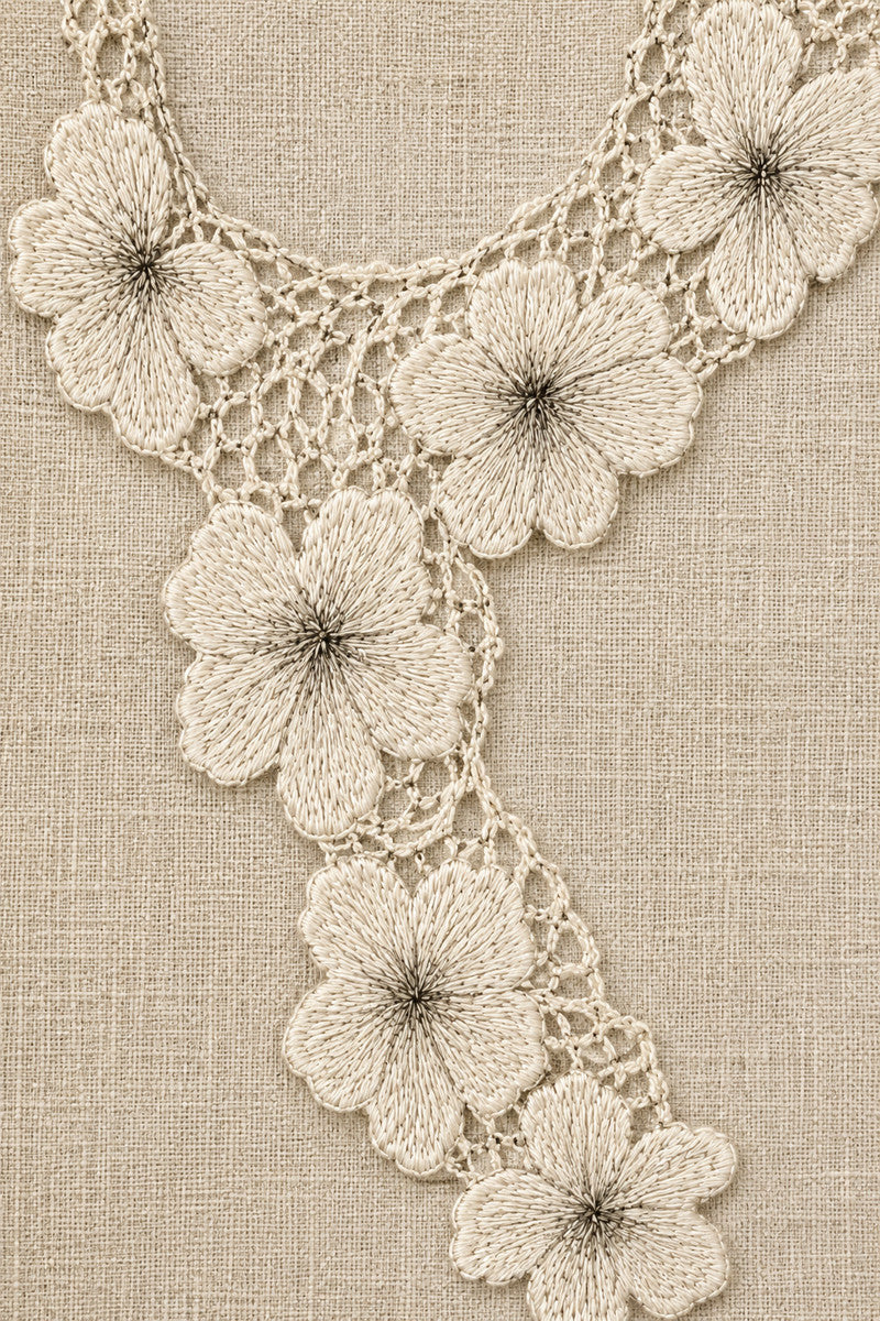 Petal Lace Garland 1 from Lace Embroidery & Broderie Designs Book 3, a digital embroidery design reference for machine embroidery designs, embroidery patterns and lace and broderie details.
